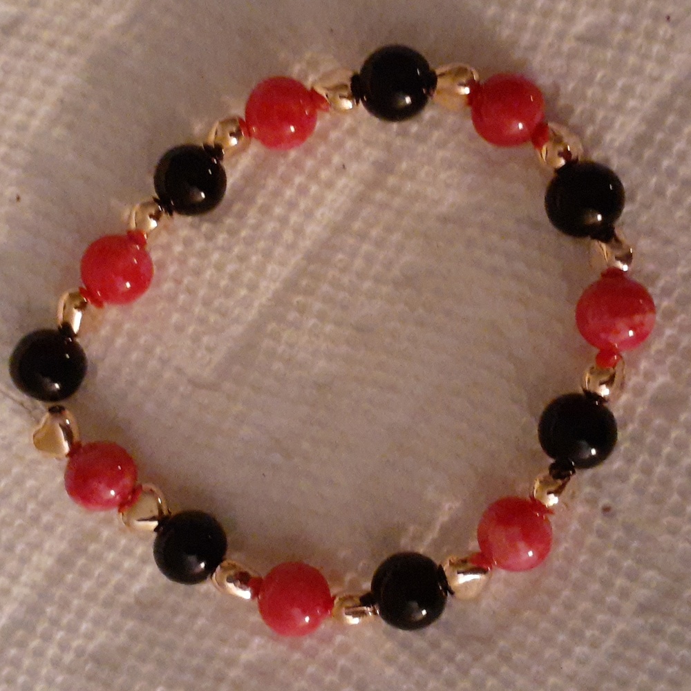 Black and pink gold heart bracelet